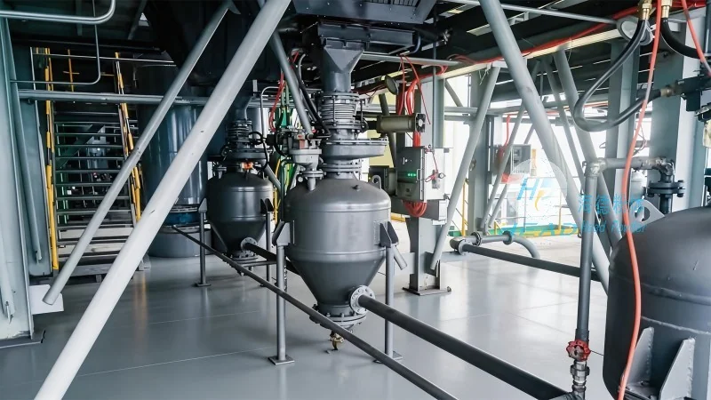 PVC Resin Pneumatic Conveying: Methods and Systems